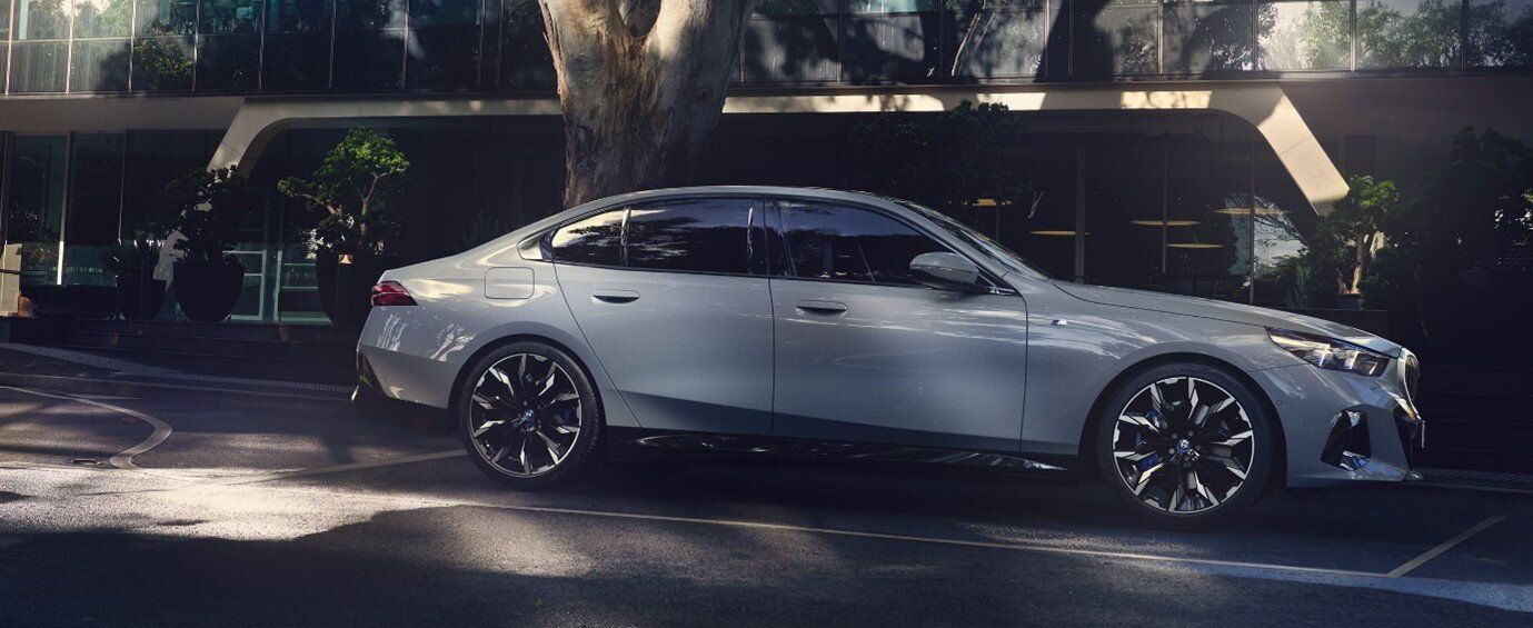 BMW-i5.jpg